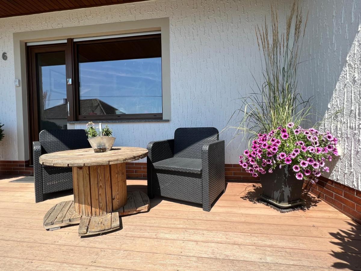Ferienwohnung Terrasse Parkplatz Wallbox Nuerburgring Herresbach Ngoại thất bức ảnh